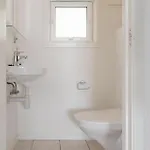 Casa vacanze 4 Bedroom In Jørpeland