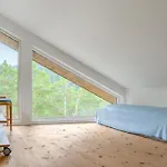 4 Bedroom In