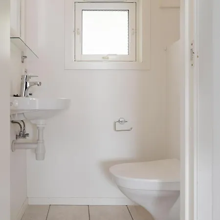 Dom wakacyjny 4 Bedroom In Jørpeland