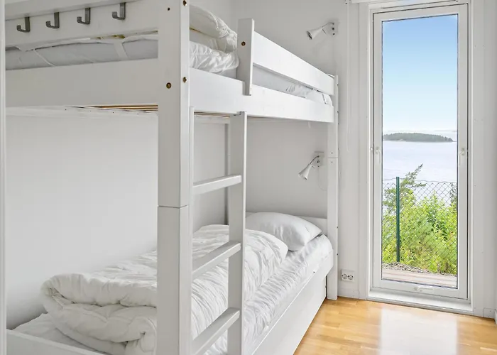 4 Bedroom In Casa de Férias Jørpeland